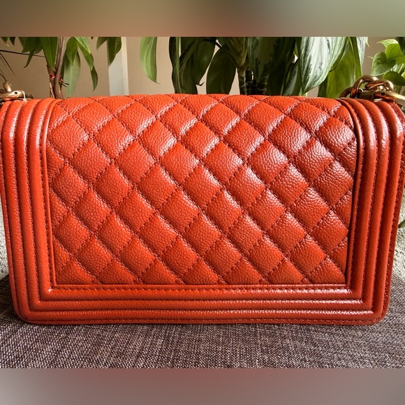 Rare Cognac Medium Chanel Boy Bag - Picture 4 of 14